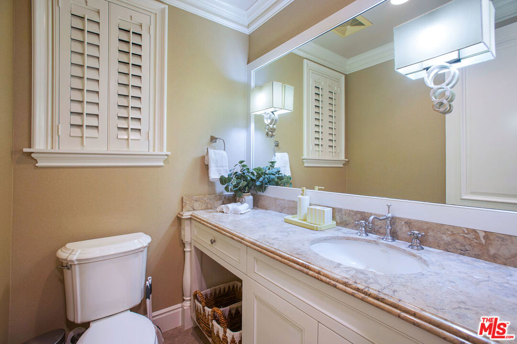 421 E Edgewater Avenue, Newport Beach CA 92661 - photo 57