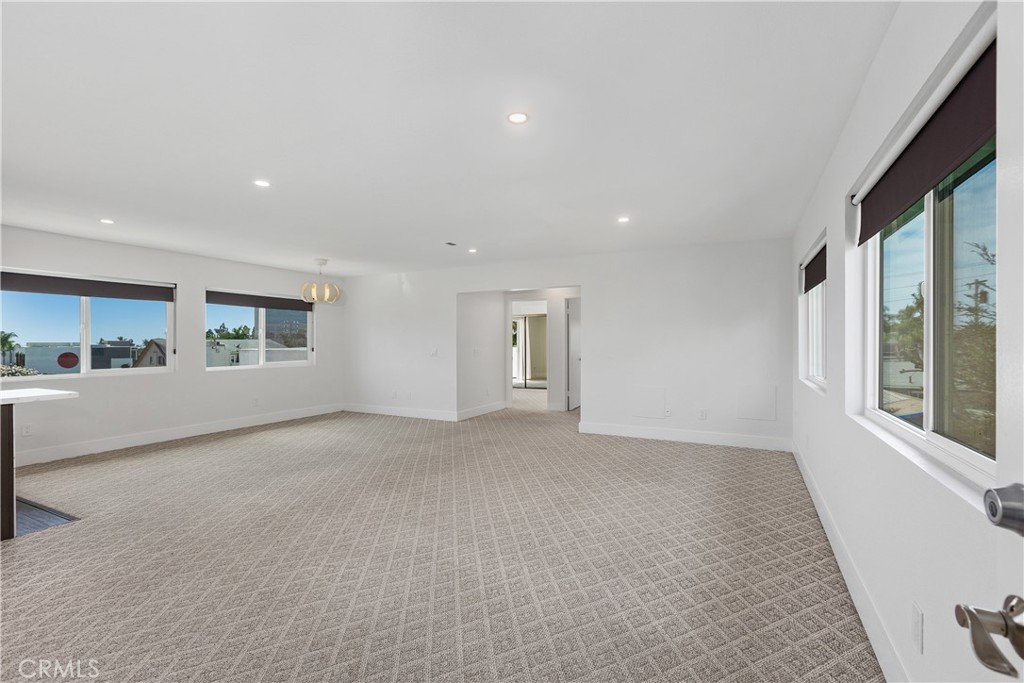 423 1/2 Westminster Avenue B, Newport Beach CA 92663 - photo 3