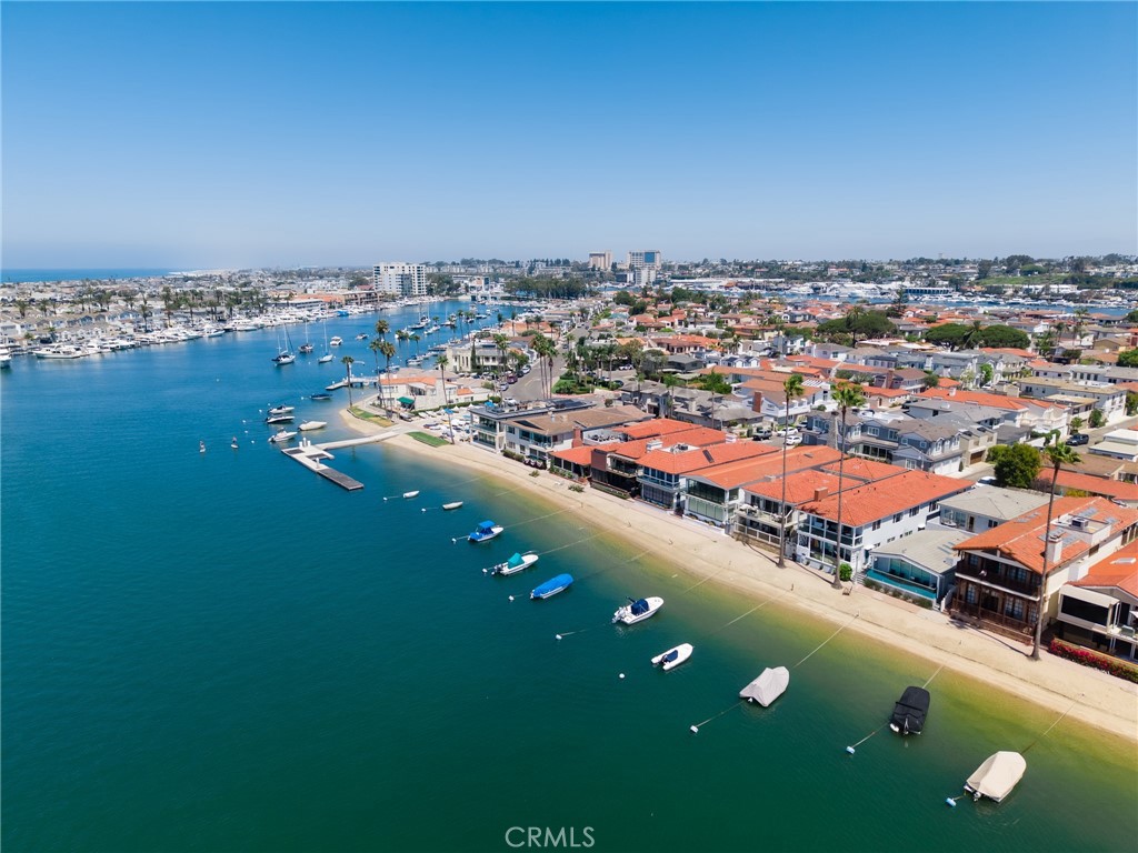 423 Via Lido Soud, Newport Beach CA 92663 - photo 3
