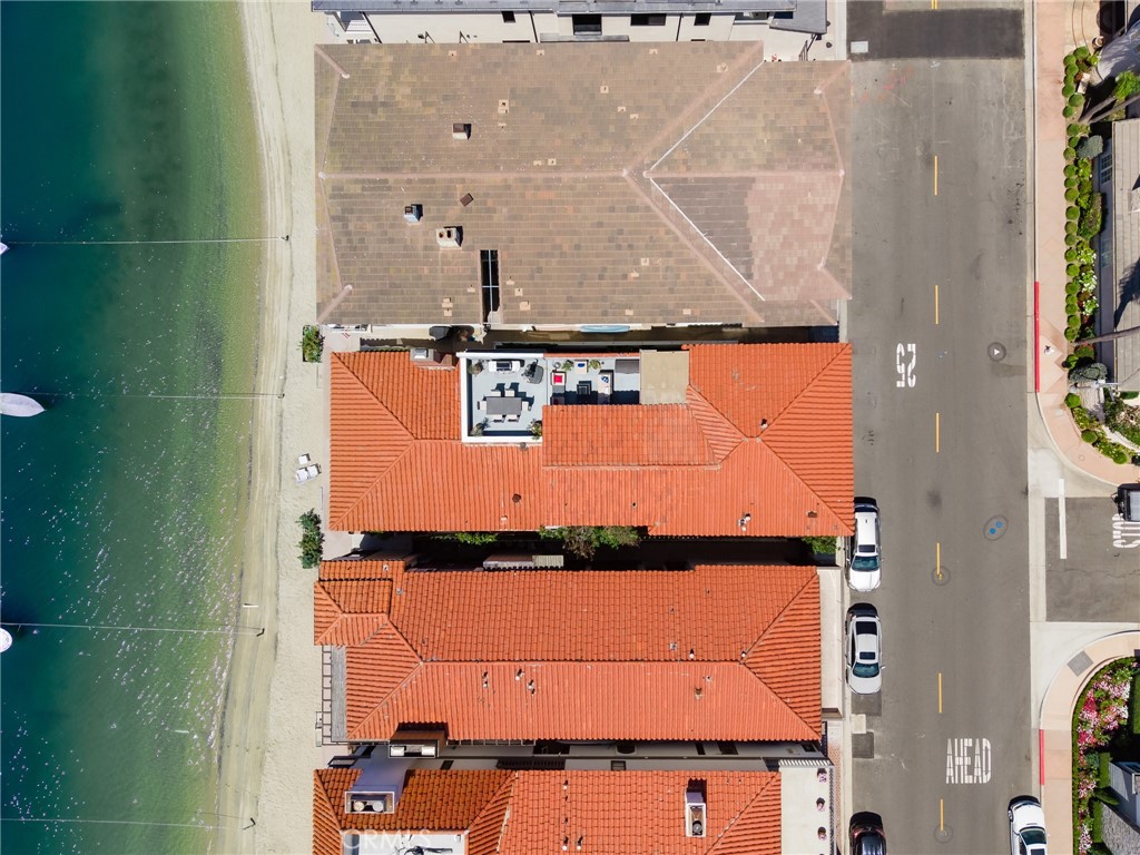 423 Via Lido Soud, Newport Beach CA 92663 - photo 4