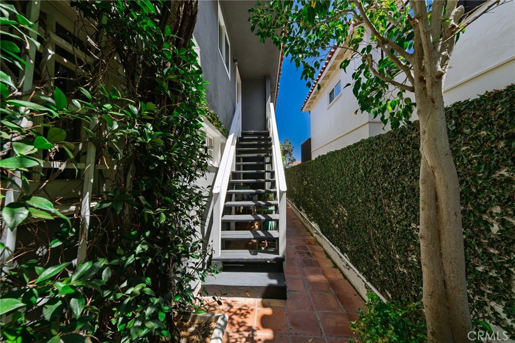 423 Via Lido Soud, Newport Beach CA 92663 - photo 13