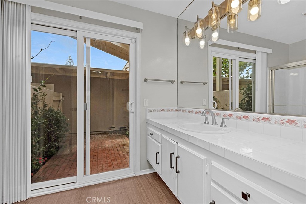 Shower and Courtyard - 424 Onda, Newport Beach CA 92660 - photo 16