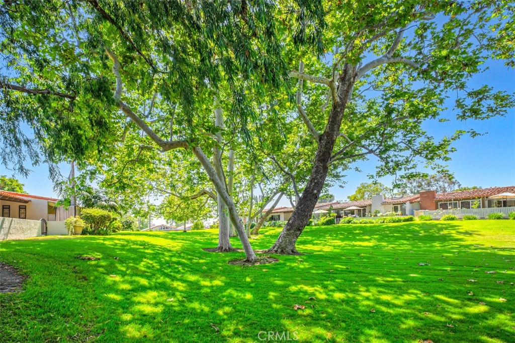 Greenbelt - 424 Onda, Newport Beach CA 92660 - photo 20