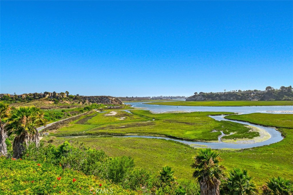 Nearby Back Bay with walking and biking paths - 424 Onda, Newport Beach CA 92660 - photo 22