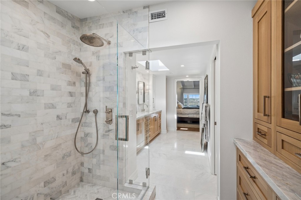 primary shower - 424 Vista Grande, Newport Beach CA 92660 - photo 18