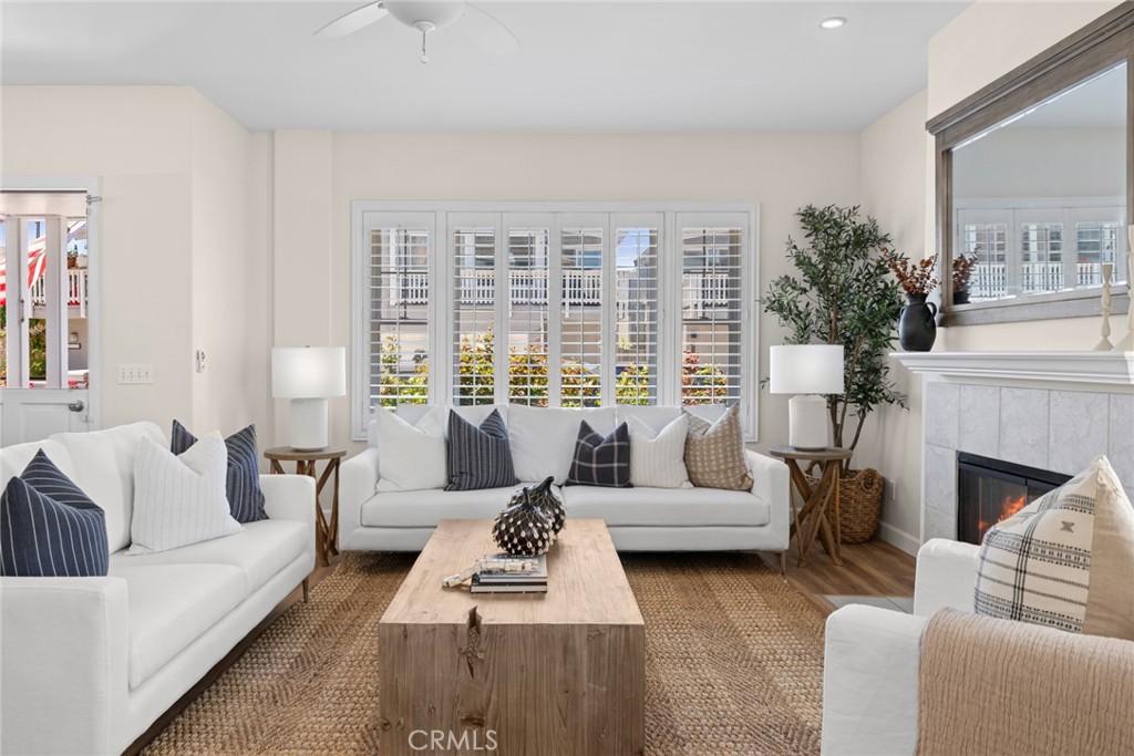 428 E Bay Avenue, Newport Beach CA 92661 - photo 7