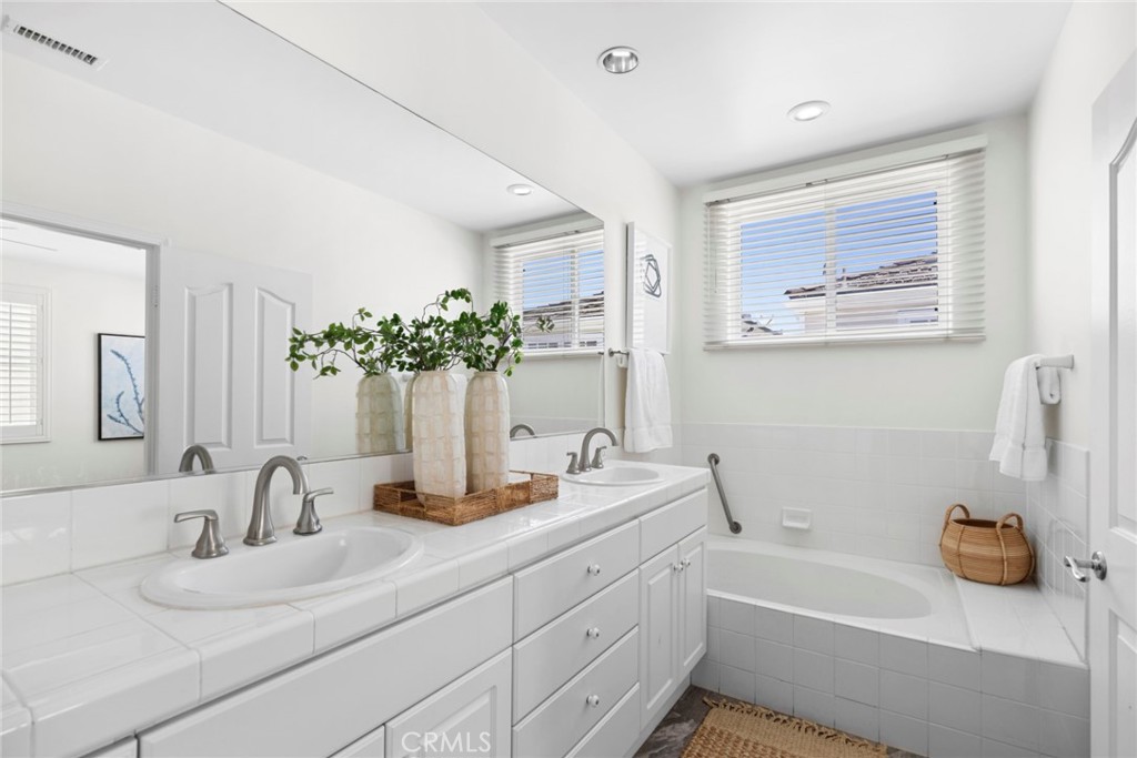 428 E Bay Avenue, Newport Beach CA 92661 - photo 12