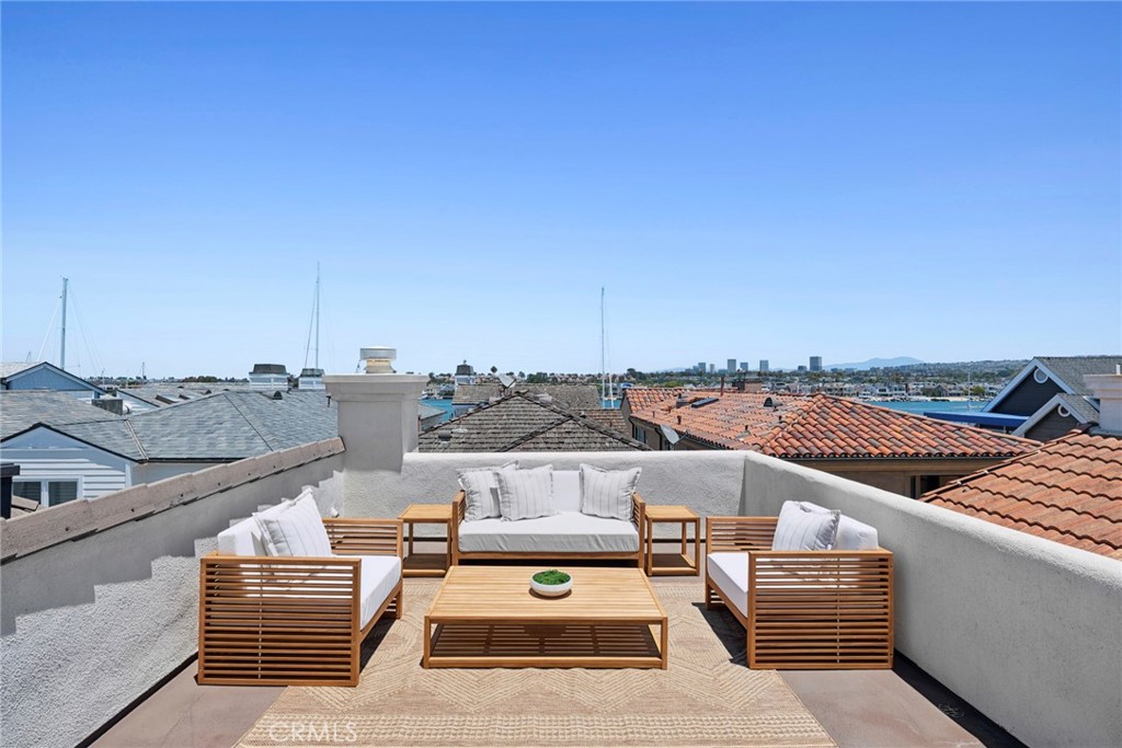 428 E Bay Avenue, Newport Beach CA 92661 - photo 18