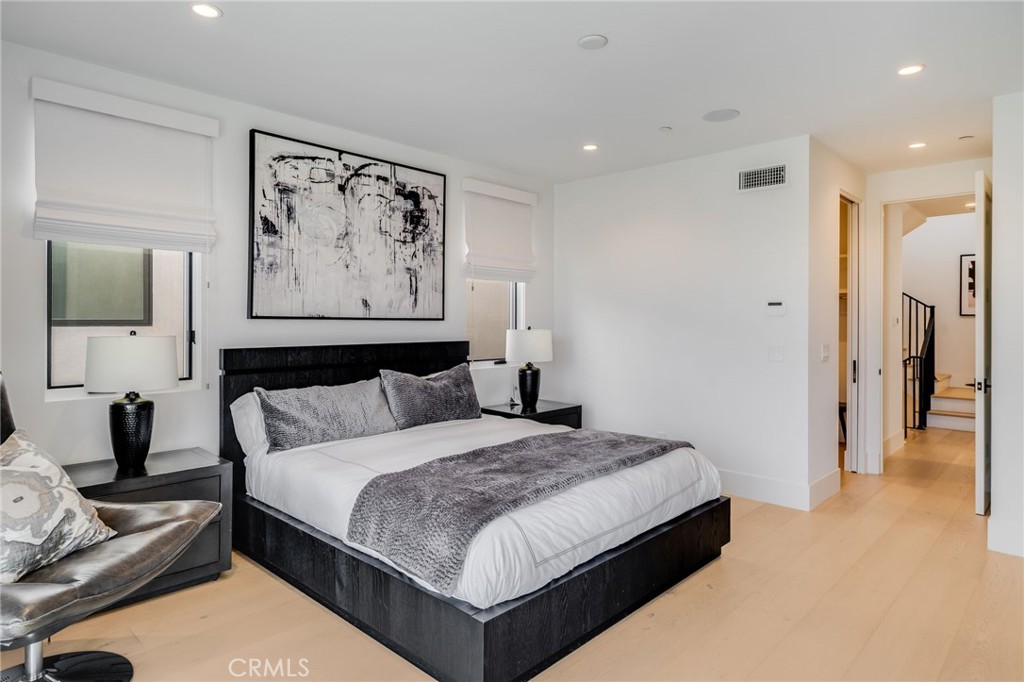 428 Fernleaf Avenue, Newport Beach CA 92625 - photo 19