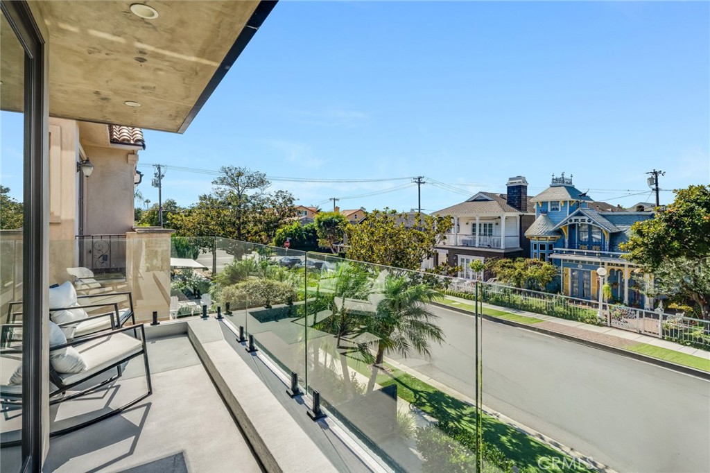 428 Fernleaf Avenue, Newport Beach CA 92625 - photo 23