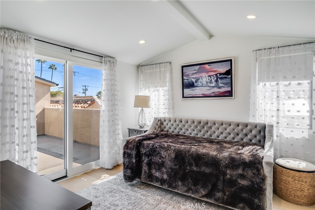 428 Fernleaf Avenue, Newport Beach CA 92625 - photo 31