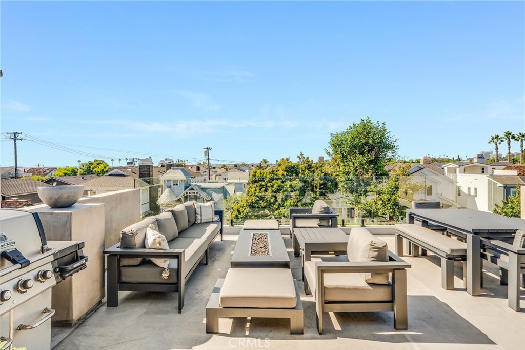 428 Fernleaf Avenue, Newport Beach CA 92625 - photo 35