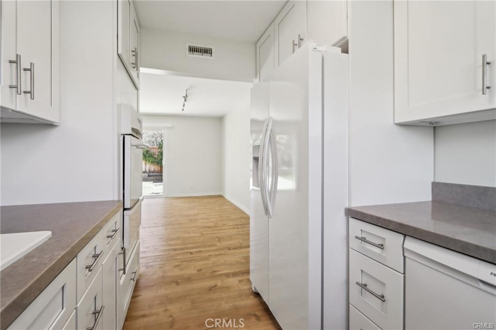 429 Morning Canyon, Newport Beach CA 92625 - photo 19