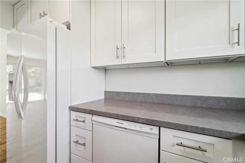 429 Morning Canyon, Newport Beach CA 92625 - photo 21