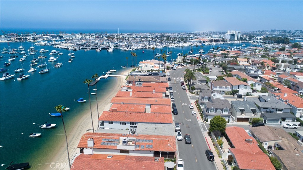 439 Via Lido Soud, Newport Beach CA 92663 - photo 4