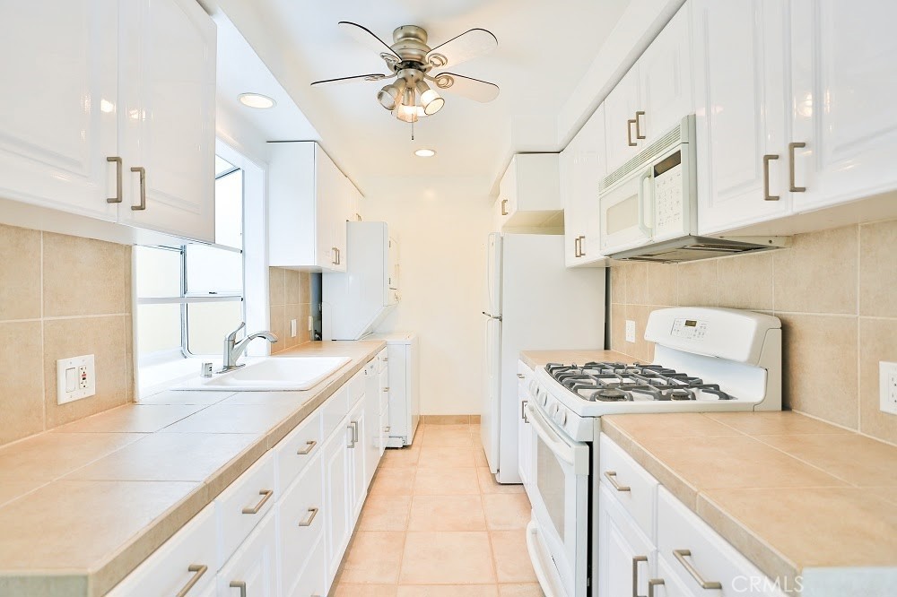 439 Via Lido Soud, Newport Beach CA 92663 - photo 17