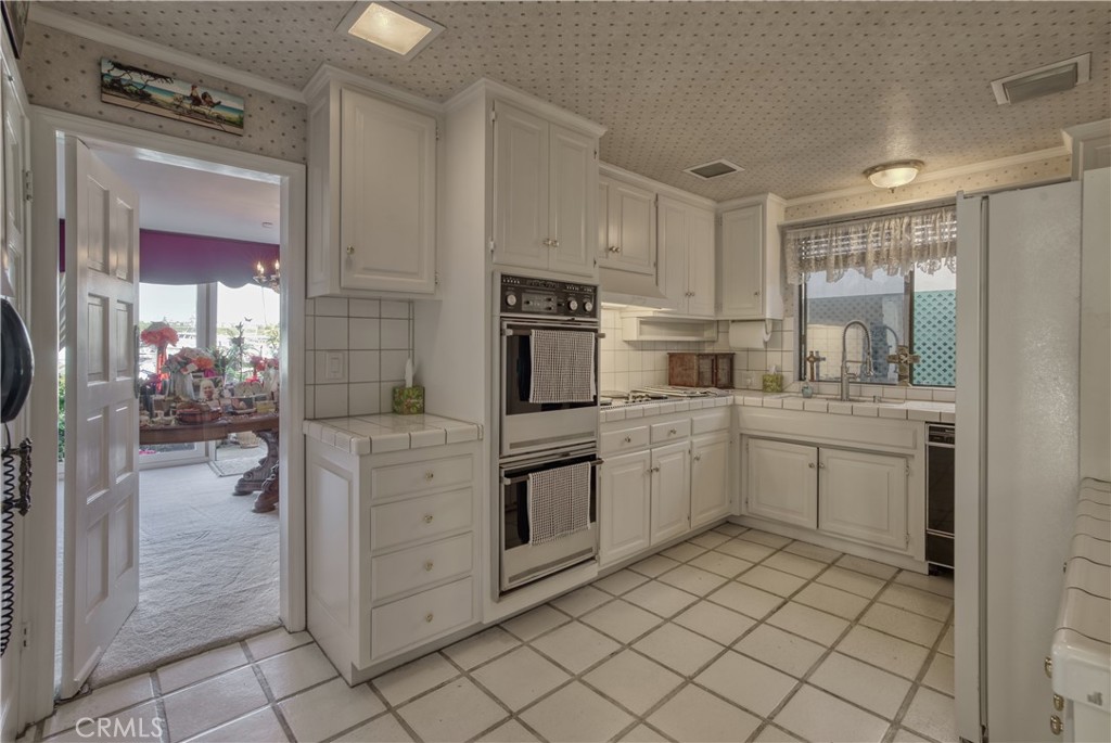 44 Linda Isle, Newport Beach CA 92660 - photo 26