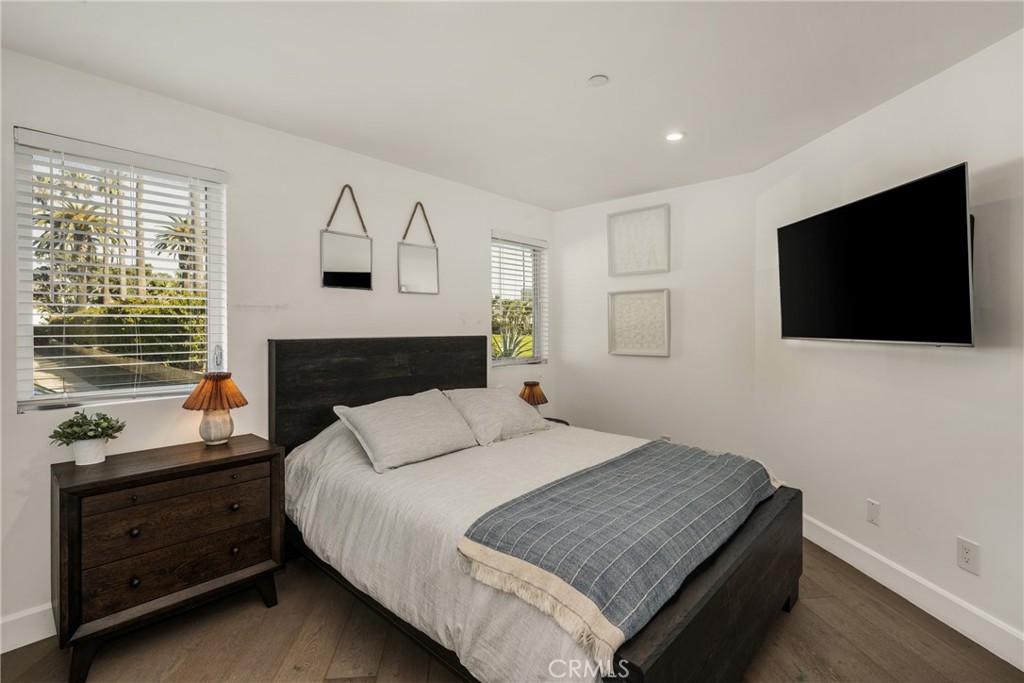 Downstairs Bedroom #1 - 4405 Channel Place, Newport Beach CA 92663 - photo 5