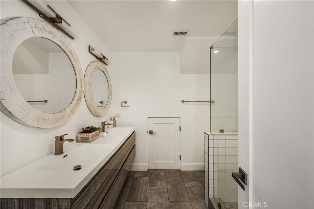 Downstairs Bathroom - 4405 Channel Place, Newport Beach CA 92663 - photo 8