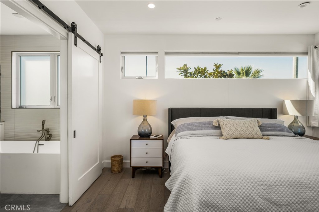 Primary bedroom on 2nd level - 4405 Channel Place, Newport Beach CA 92663 - photo 26
