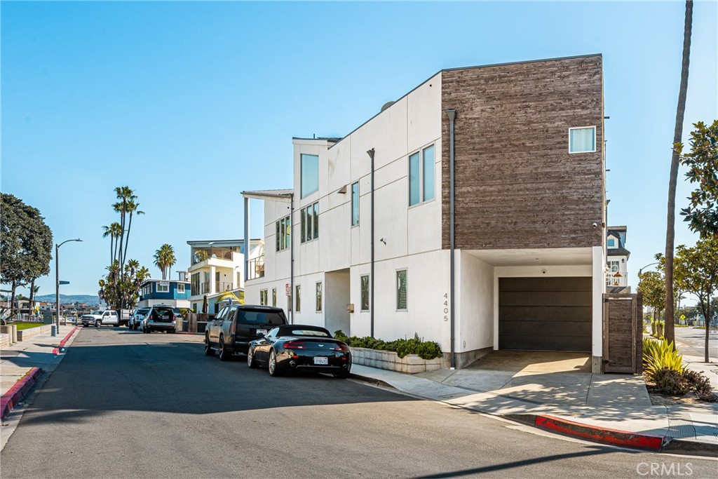 4405 Channel Place, Newport Beach CA 92663 - photo 56