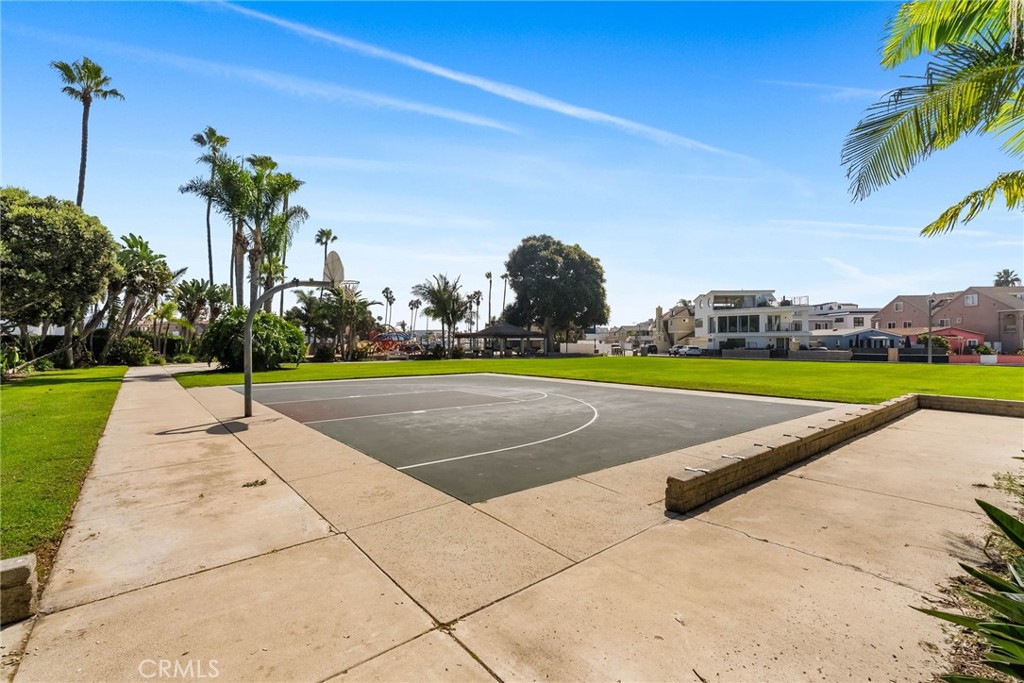 4411 W Coast Highway 6, Newport Beach CA 92663 - photo 43