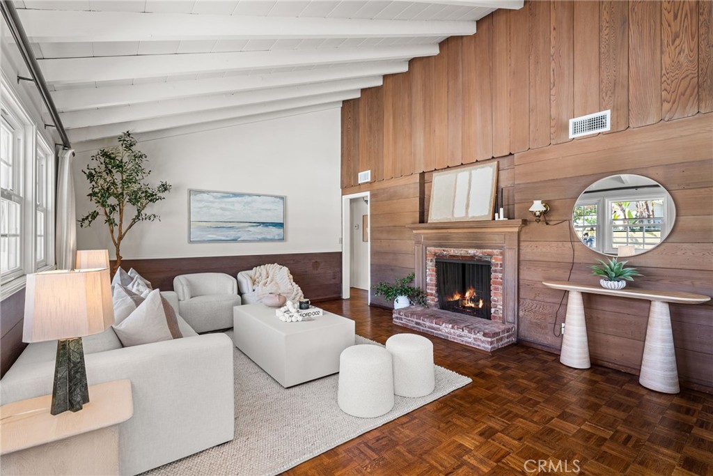 449 M Street, Newport Beach CA 92661 - photo 4