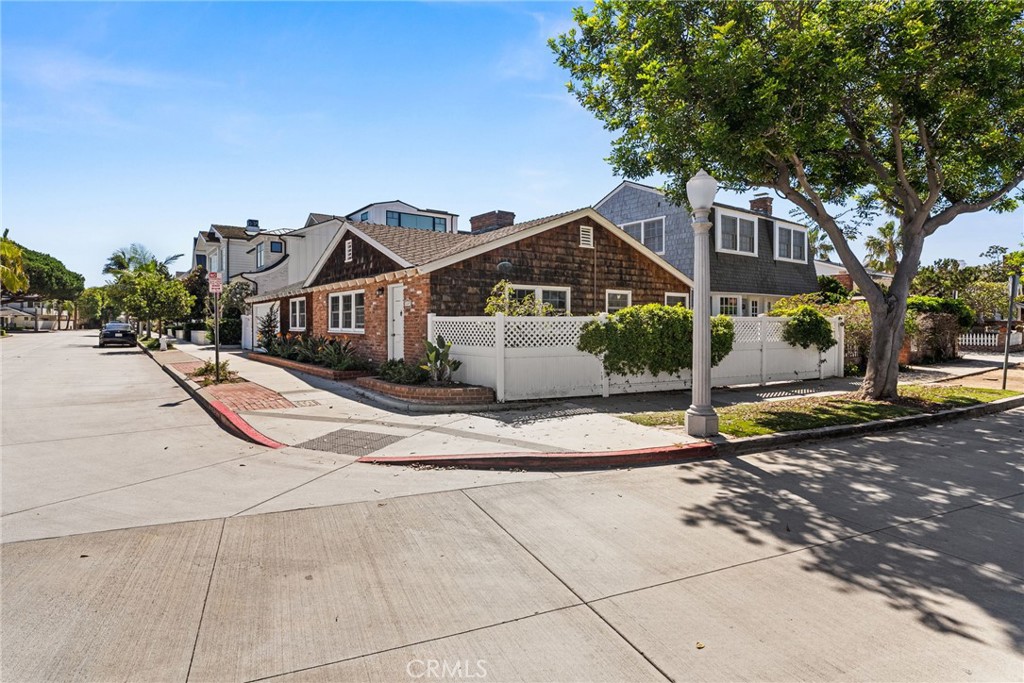 449 M Street, Newport Beach CA 92661 - photo 23