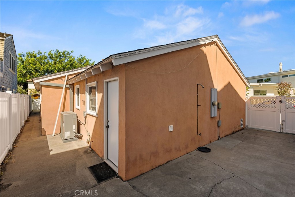 449 M Street, Newport Beach CA 92661 - photo 36