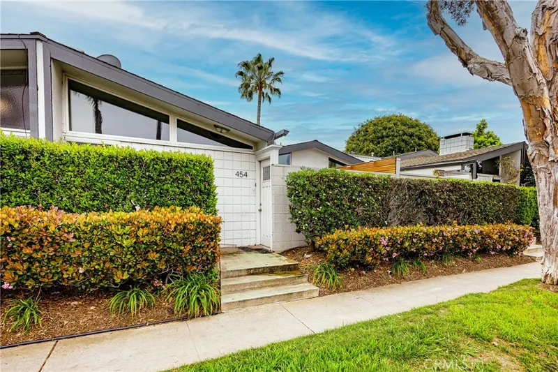 454 Bolero, Newport Beach, CA 92663