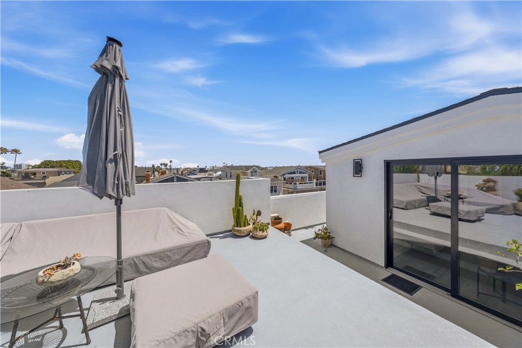 4703 River, Newport Beach CA 92663 - photo 21
