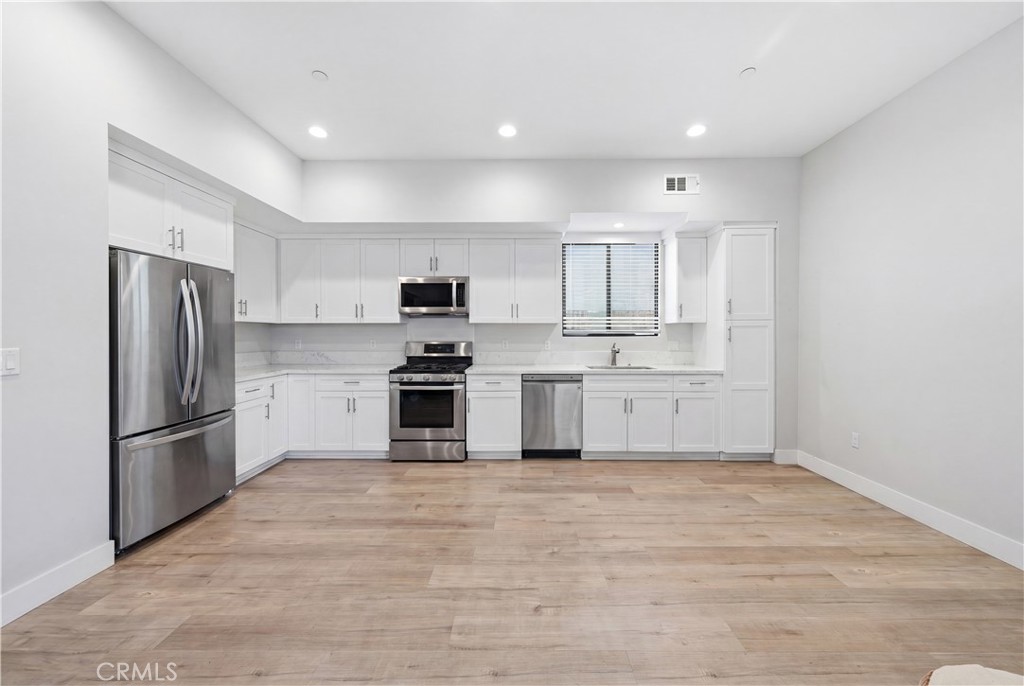 4703 River, Newport Beach CA 92663 - photo 28
