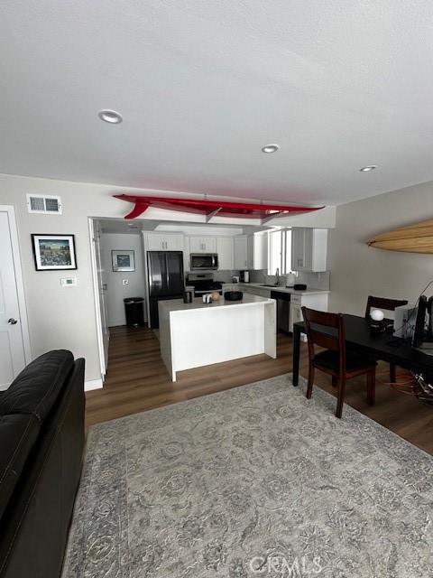 4704 Seashore Drive, Newport Beach CA 92663 - photo 3