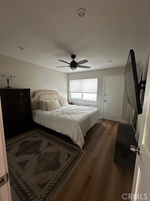 4704 Seashore Drive, Newport Beach CA 92663 - photo 9