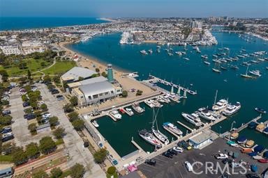 Newport Harbor - 4802 Neptune Ave, Newport Beach CA 92663 - photo 5