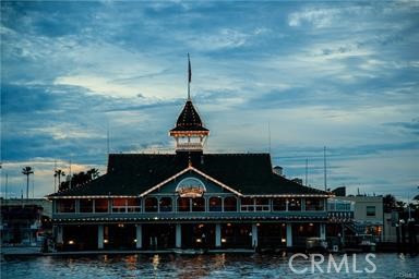 Peninsula Opera House & Fun Zone - 4802 Neptune Ave, Newport Beach CA 92663 - photo 6
