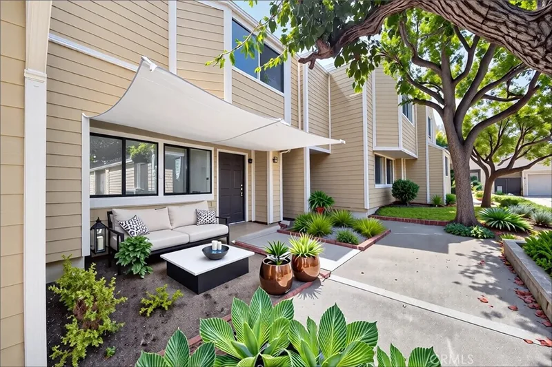 5 Sundance Drive, Newport Beach, CA 92663