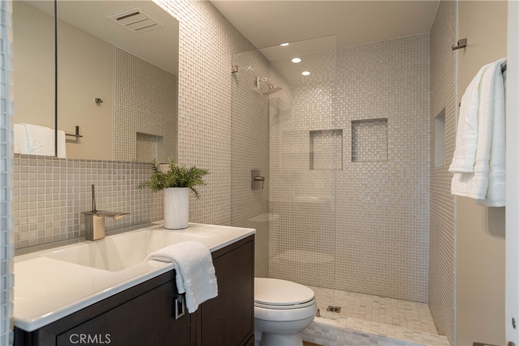 50 Ocean Vista, Newport Beach CA 92660 - photo 15