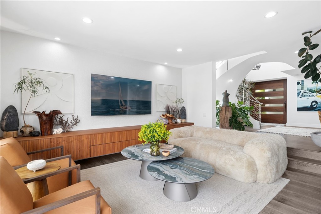 500 Harbor Island Drive, Newport Beach CA 92660 - photo 8