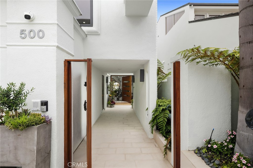 500 Harbor Island Drive, Newport Beach CA 92660 - photo 63