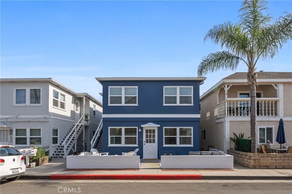 502 36th A, Newport Beach CA 92663 - photo 1