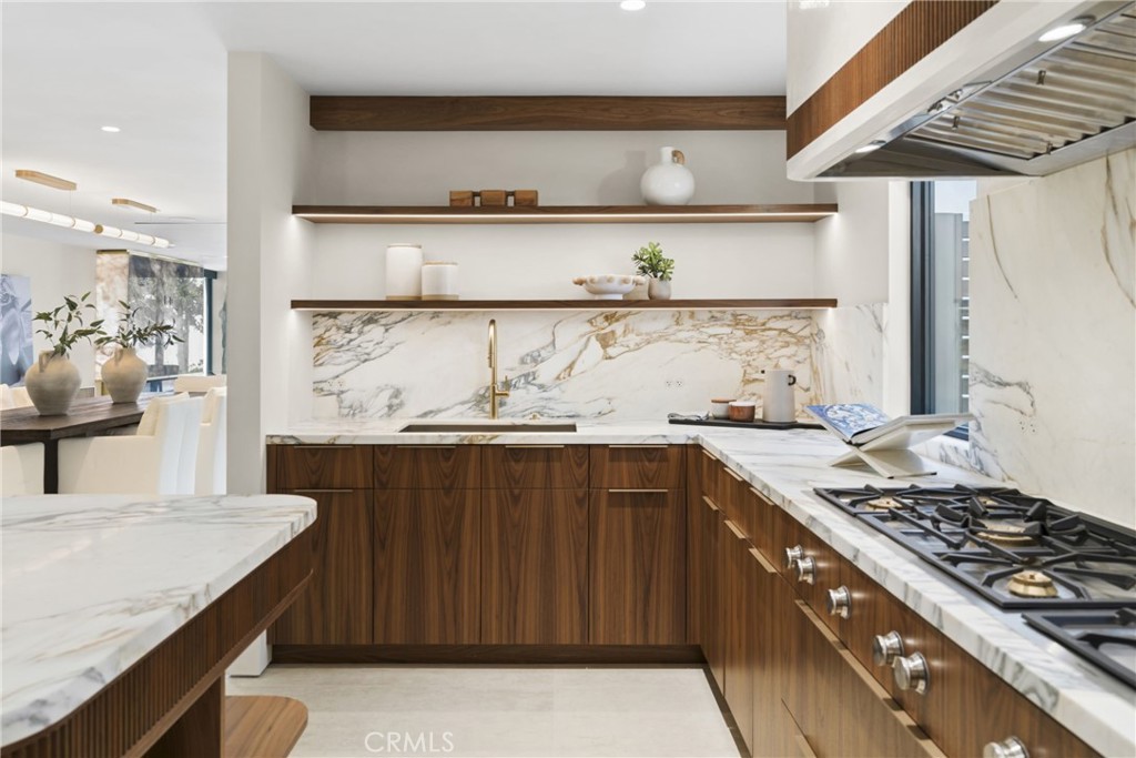 503 J, Newport Beach CA 92661 - photo 12