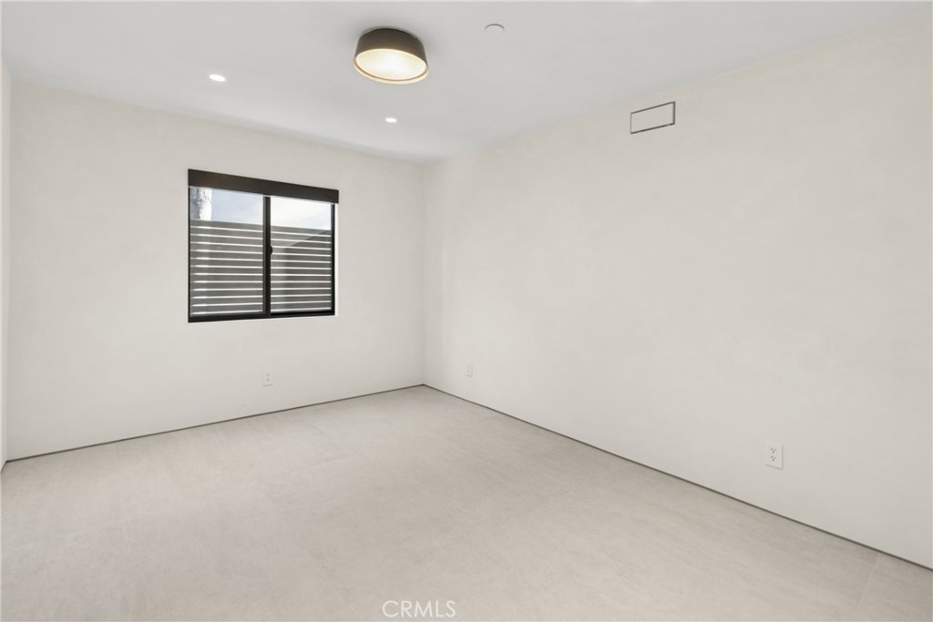 503 J, Newport Beach CA 92661 - photo 39