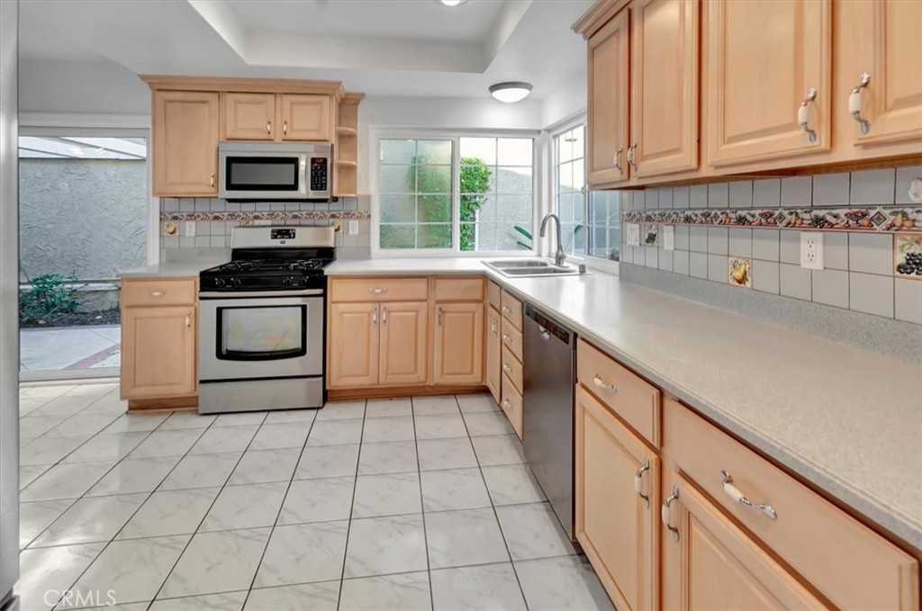 504 Cancha, Newport Beach CA 92660 - photo 10