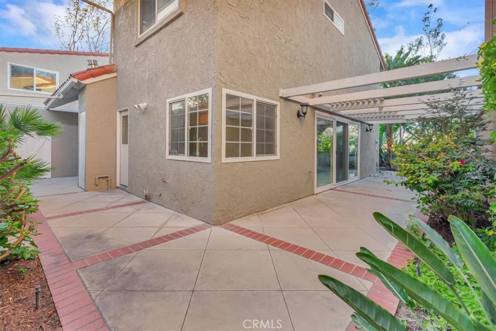 504 Cancha, Newport Beach CA 92660 - photo 21