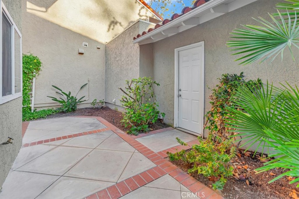 504 Cancha, Newport Beach CA 92660 - photo 23