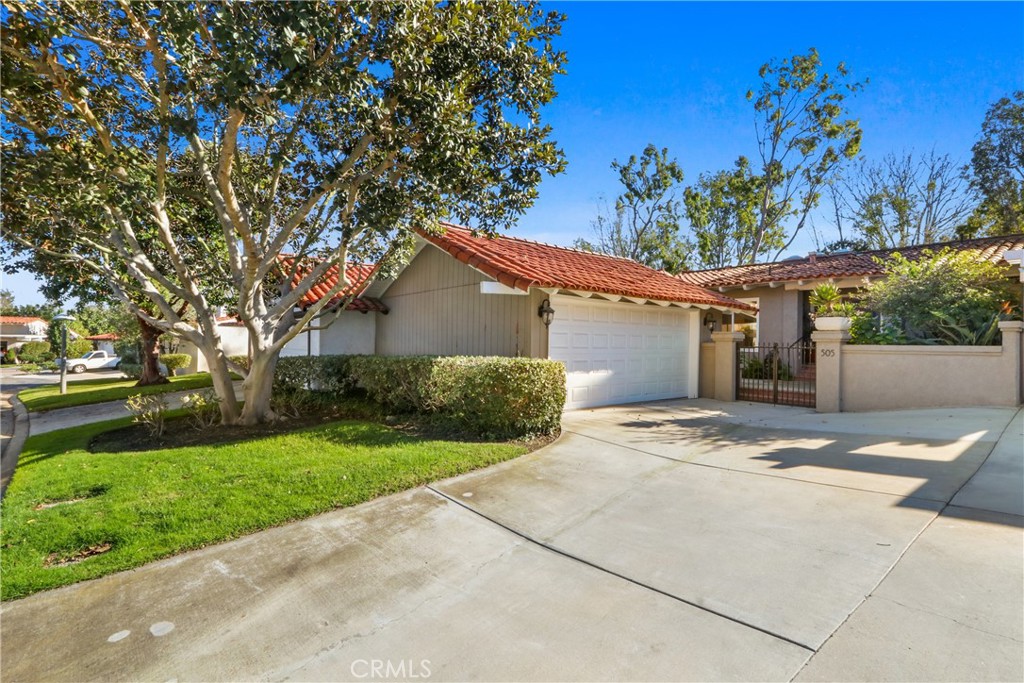 505 Playa, Newport Beach CA 92660 - photo 1