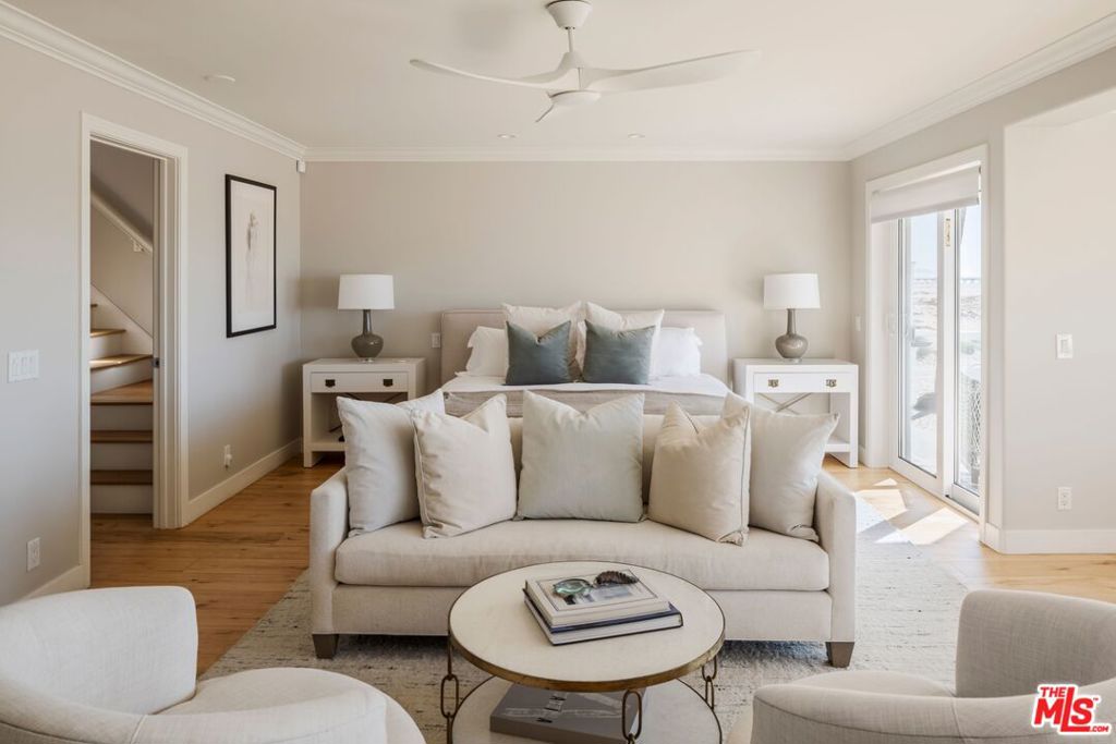 506 W Oceanfront 2, Newport Beach CA 92661 - photo 17