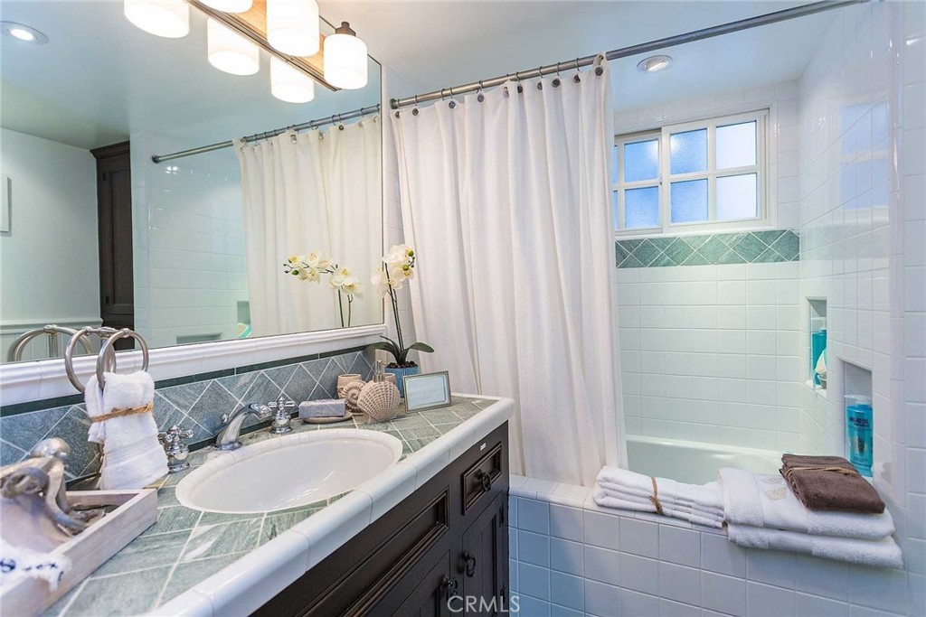 507 J St, Newport Beach CA 92661 - photo 19