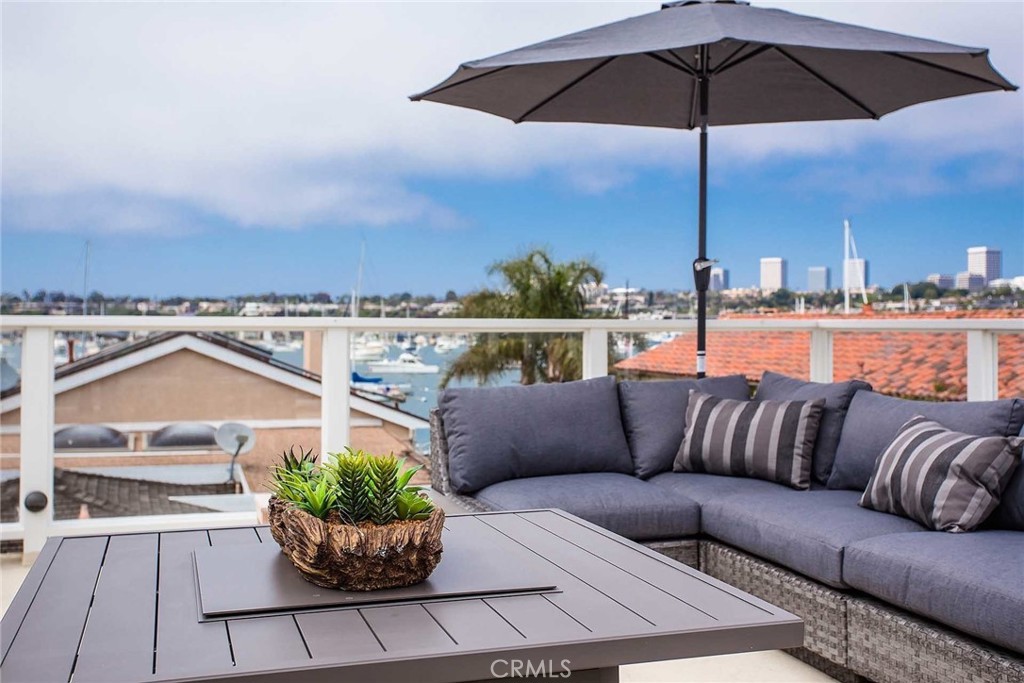 507 J St, Newport Beach CA 92661 - photo 29